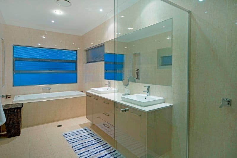 9103 Peter Senior Drive, HOPE ISLAND QLD 4212, Hope Island - Thumbnail 7