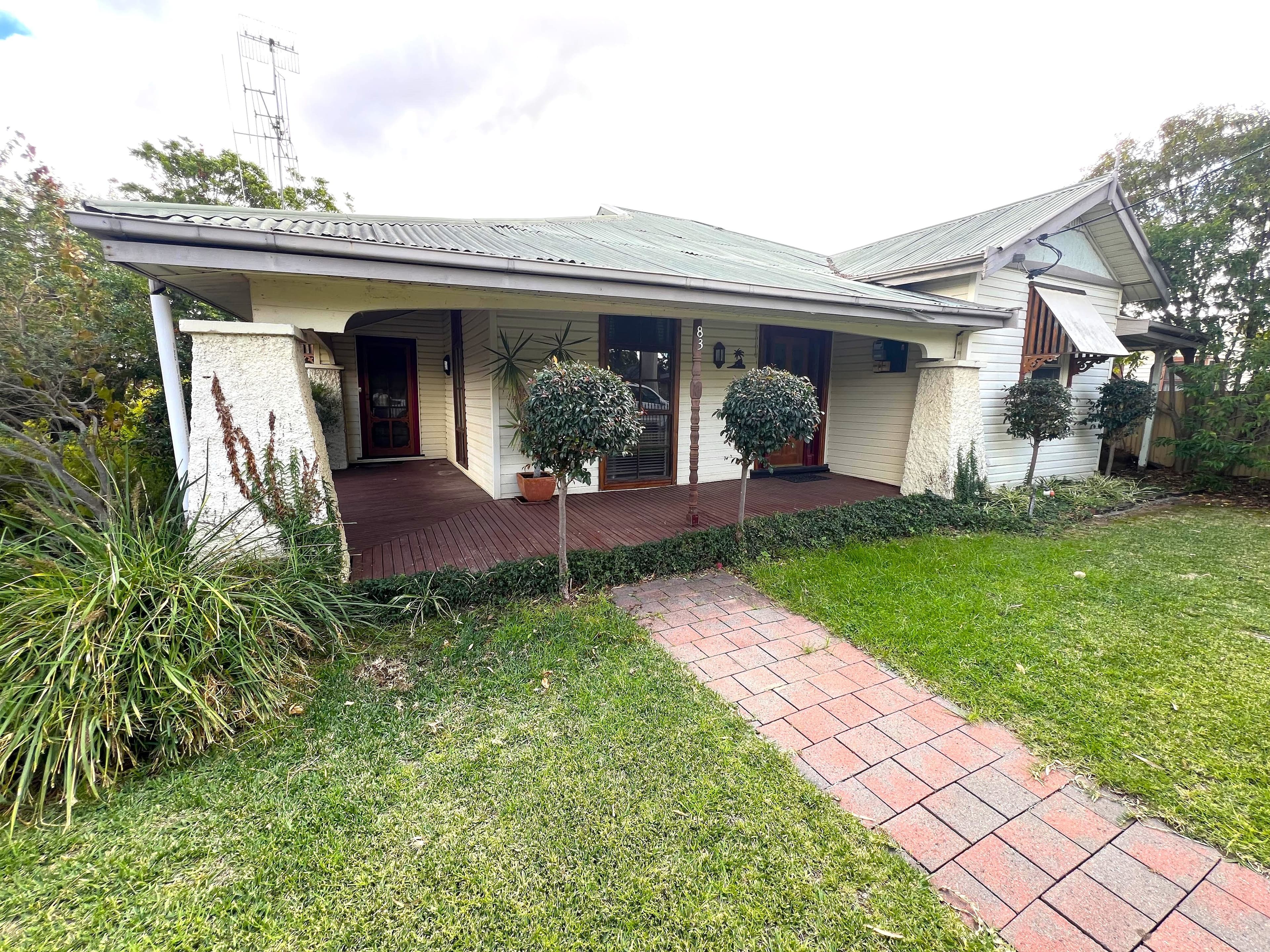 83 Hunter Street, Deniliquin NSW 2710, Deniliquin - Image 1