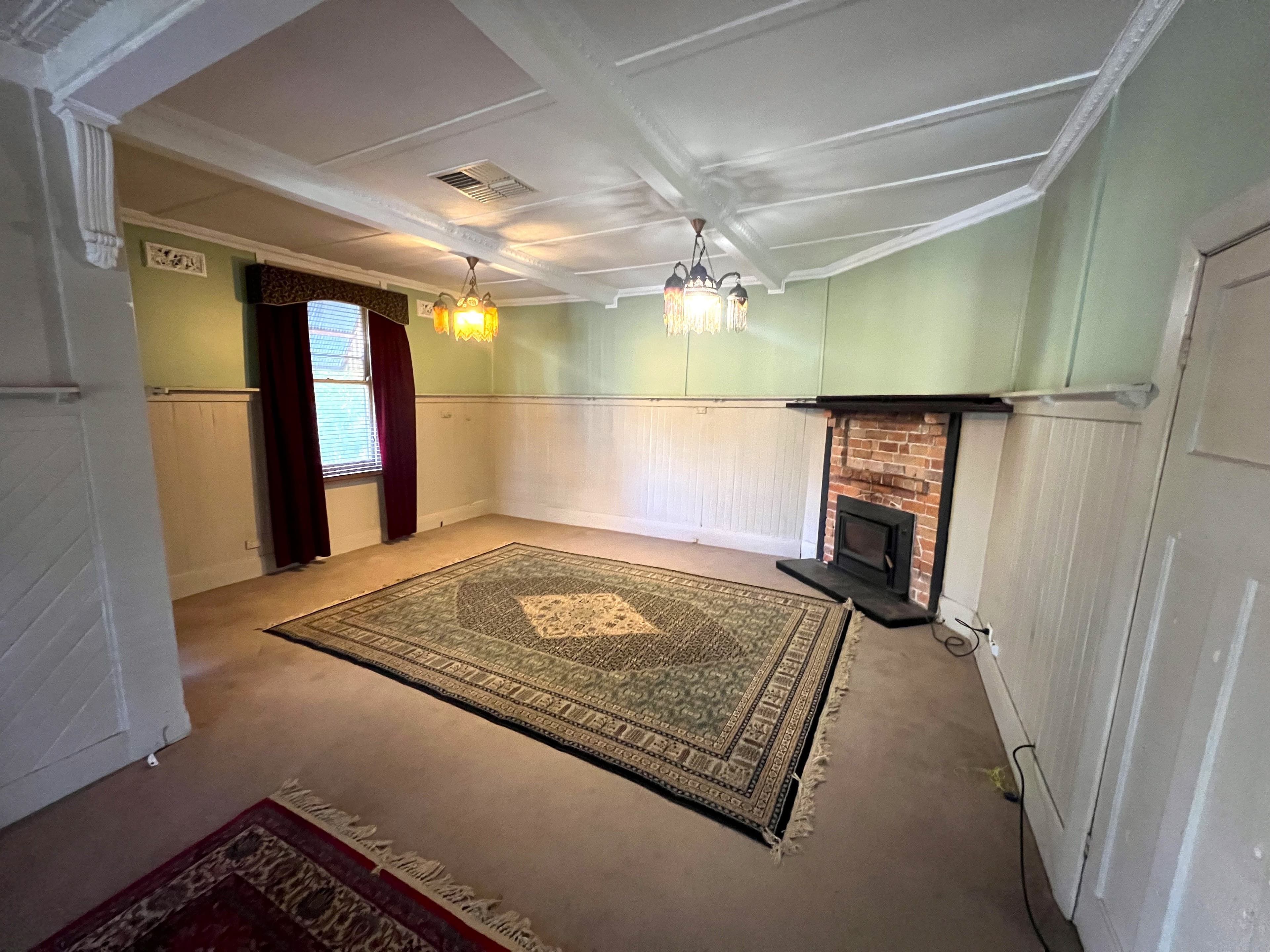 83 Hunter Street, Deniliquin NSW 2710, Deniliquin - Thumbnail 2