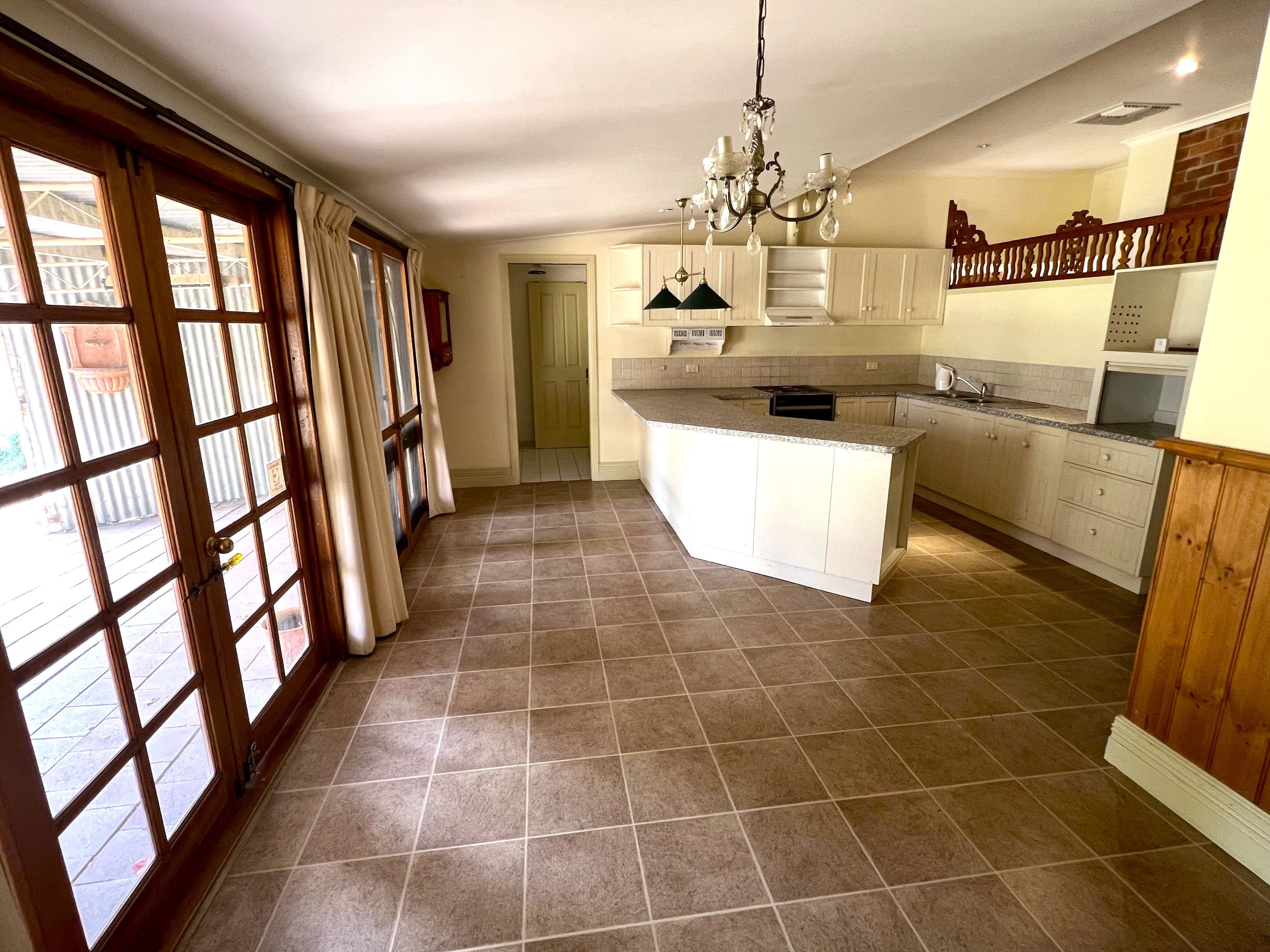 83 Hunter Street, Deniliquin NSW 2710, Deniliquin - Thumbnail 3