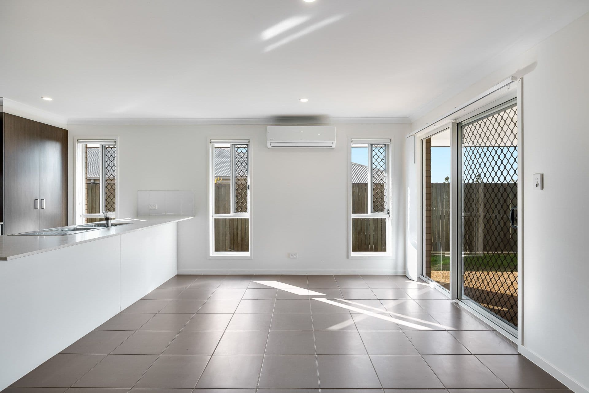 29 Negrita Street, Harristown QLD 4350, Harristown - Thumbnail 4