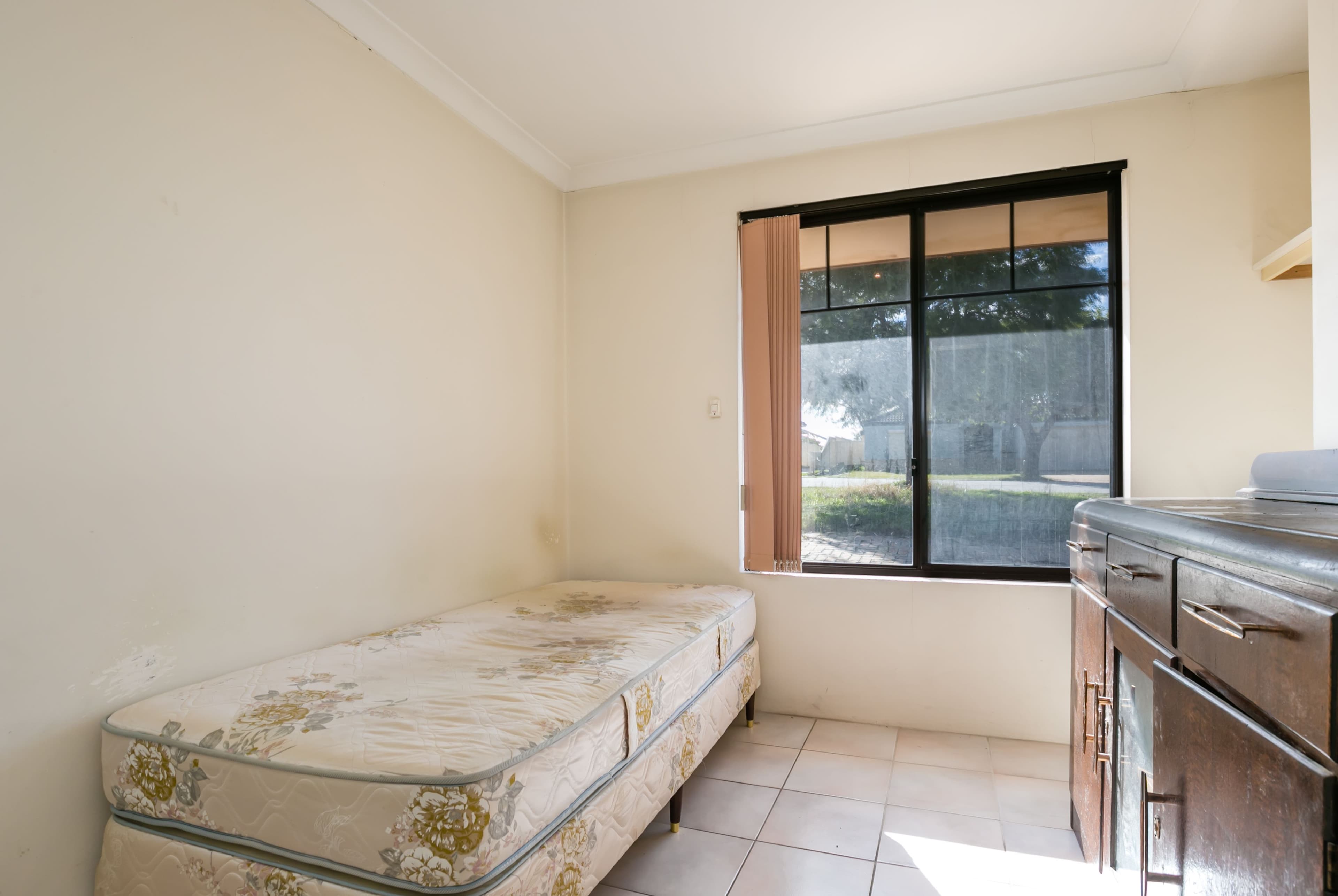 452 Belgravia Street, Cloverdale WA 6105, Cloverdale - Thumbnail 8