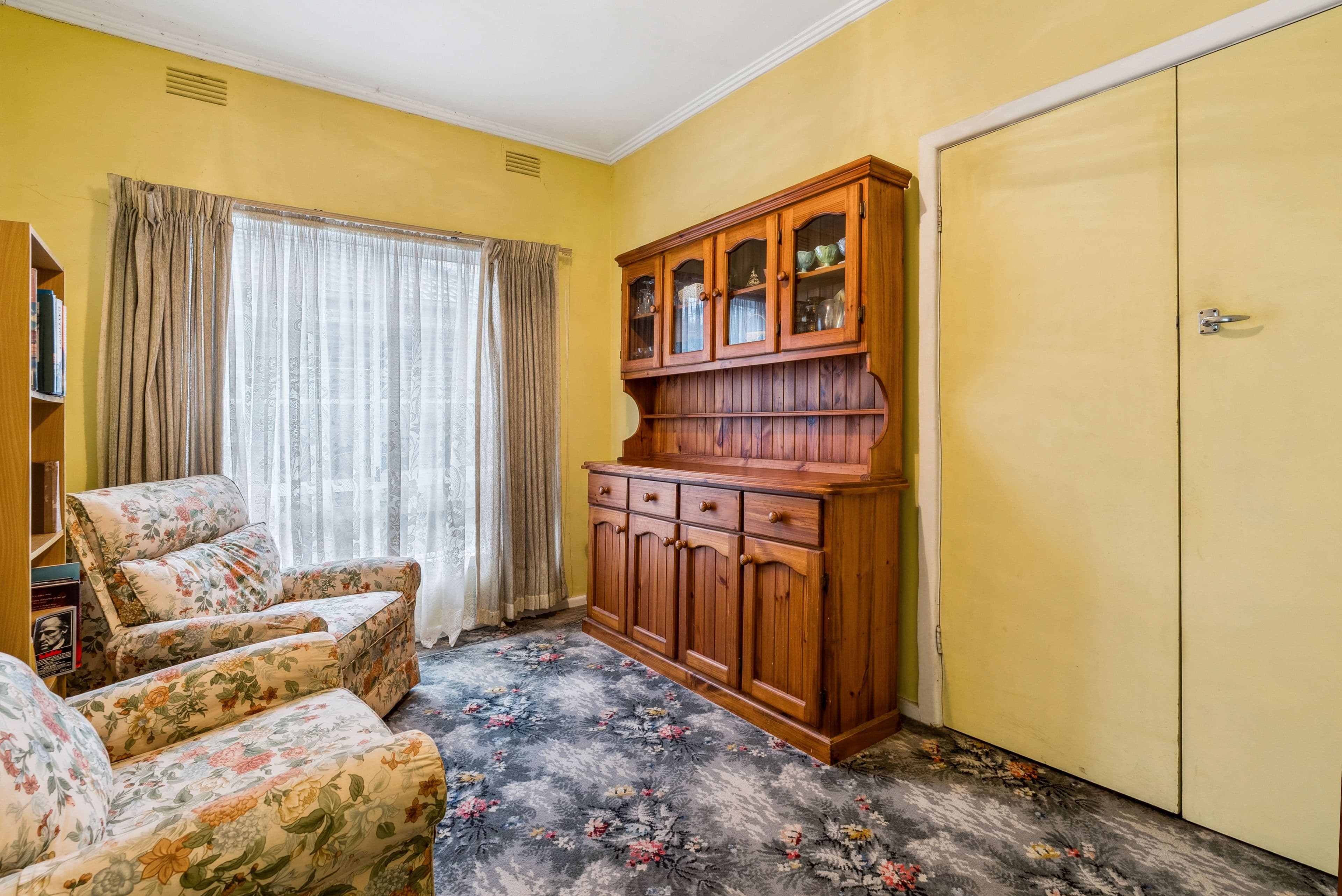 10 Lucille Avenue, Reservoir VIC 3073, Reservoir - Thumbnail 6