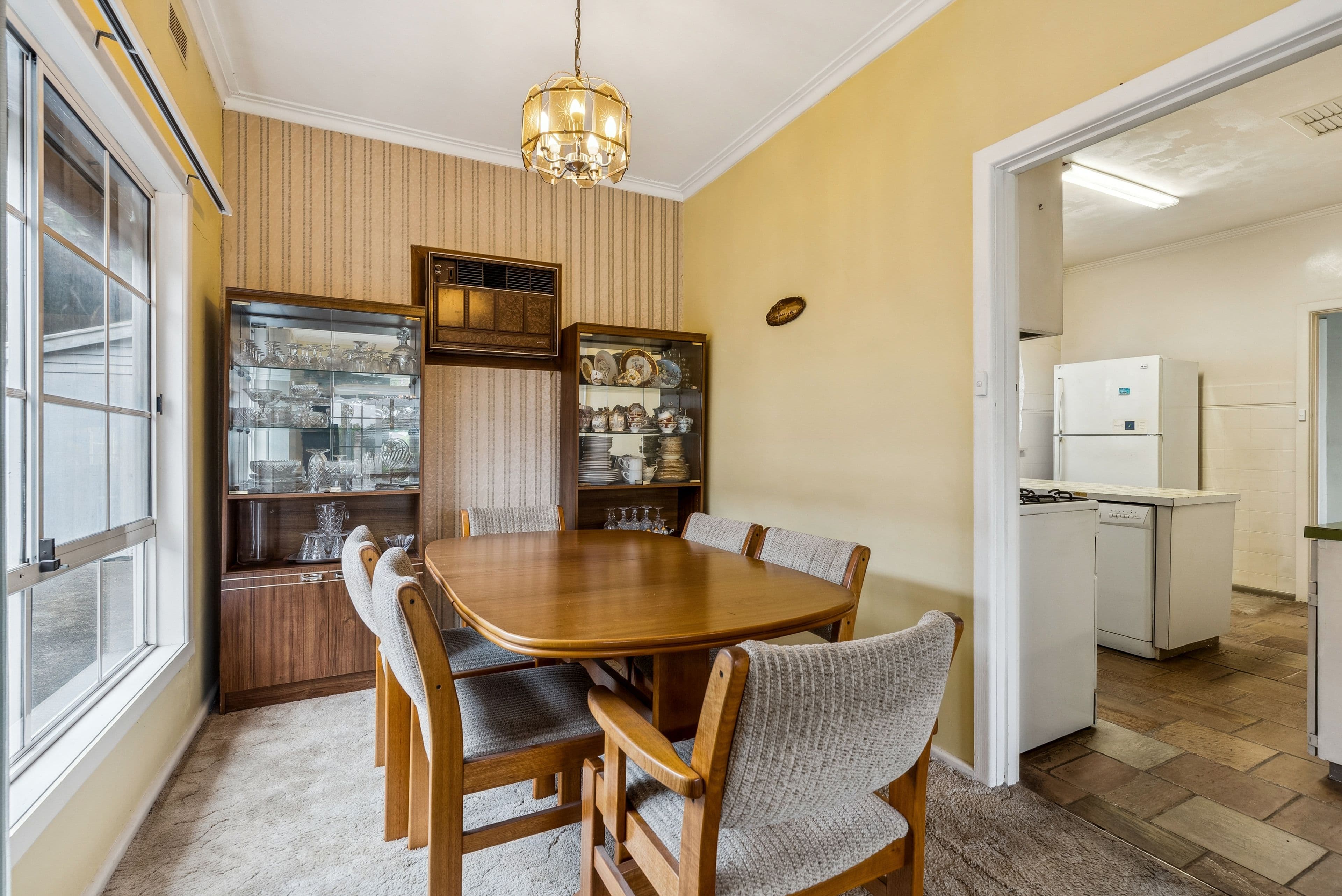 10 Lucille Avenue, Reservoir VIC 3073, Reservoir - Thumbnail 7