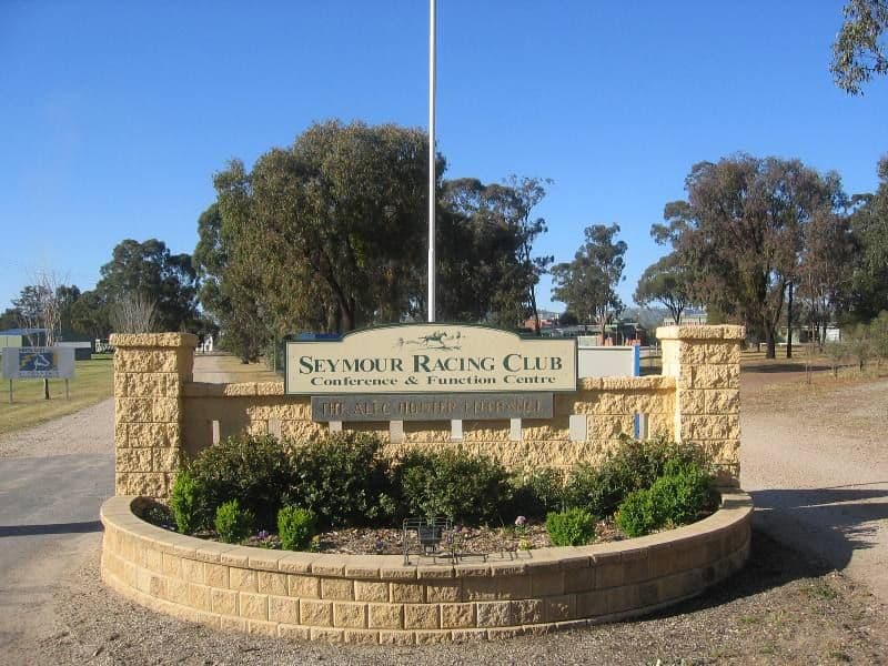 11  Kobyboyn Road, SEYMOUR VIC 3660, Seymour - Thumbnail 5