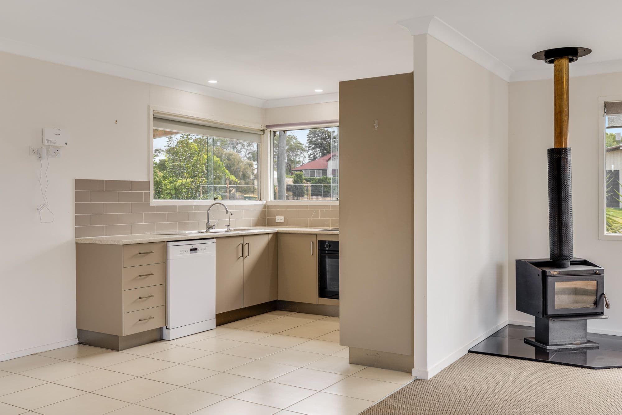 15 Harrow Street, Greenmount QLD 4359, Greenmount - Thumbnail 2