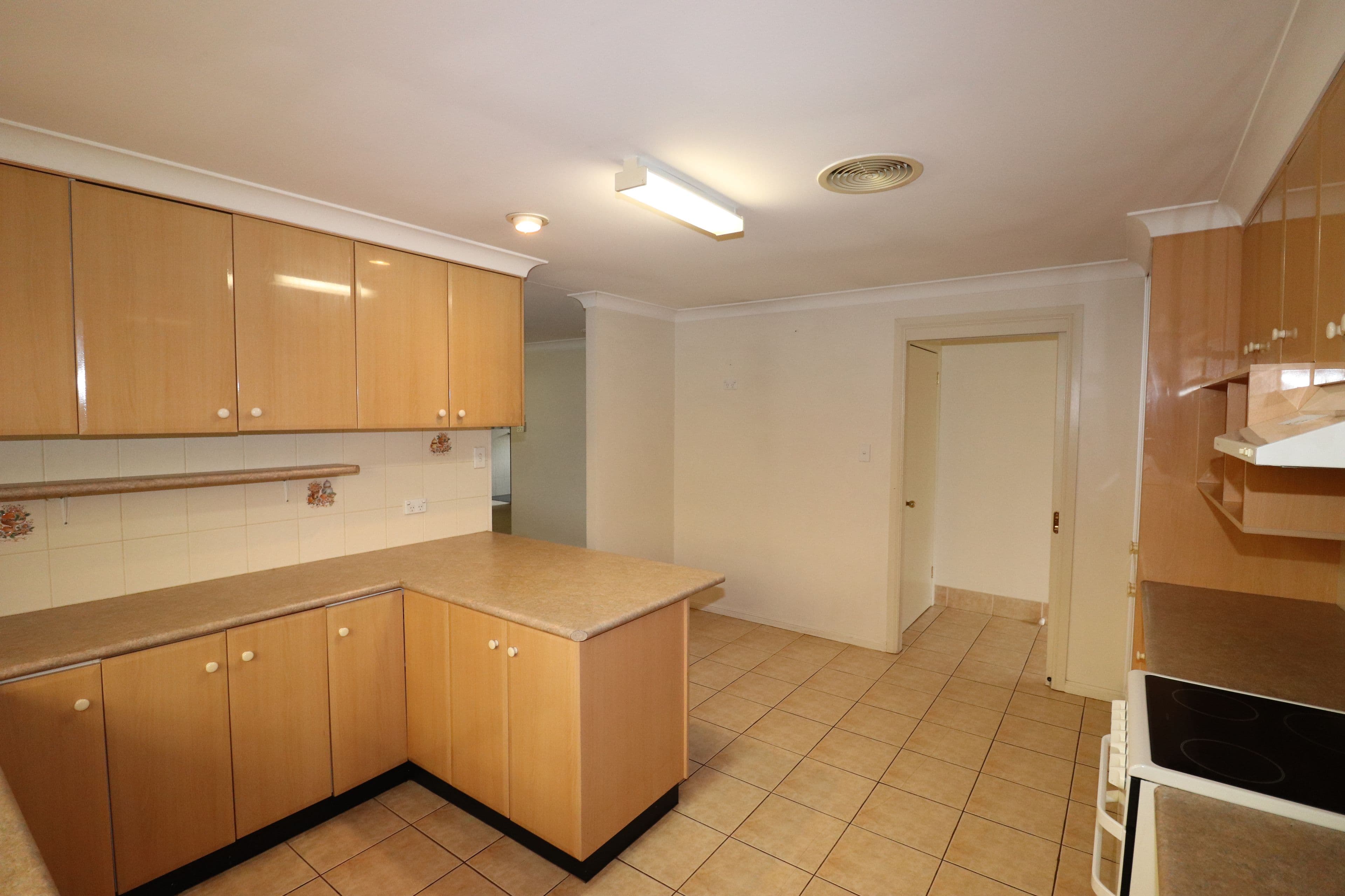 49 Grey Street, Glen Innes NSW 2370, Glen Innes - Thumbnail 6