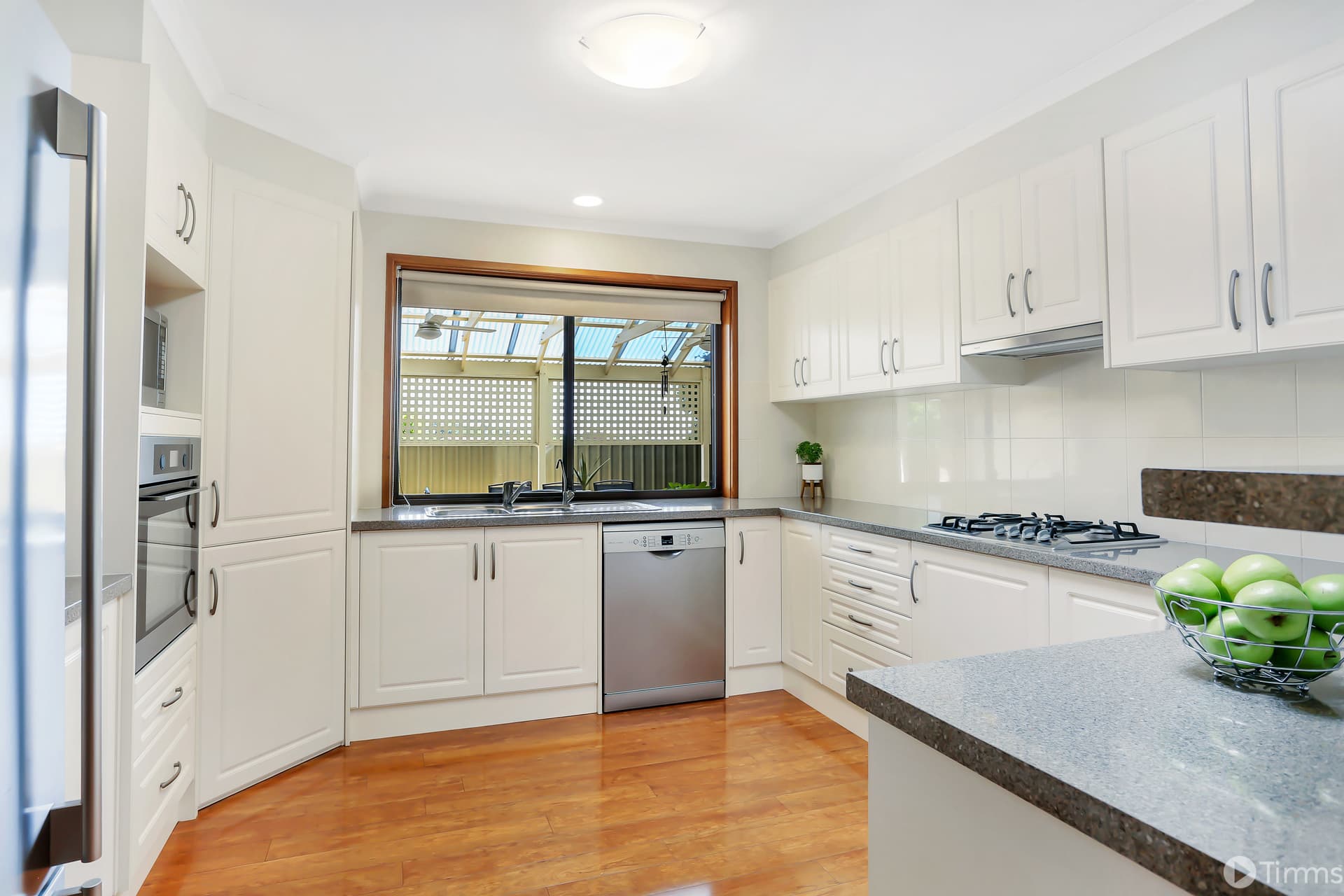 11 Grylls Court, Wynn Vale - Thumbnail 2