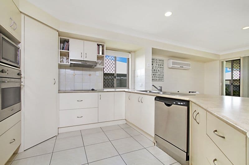 129 Wallum Drive, Parkinson QLD 4115, Parkinson - Thumbnail 3