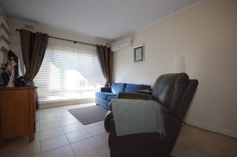 35 Burbridge Avenue, KOONDOOLA WA 6064, Koondoola - Thumbnail 3