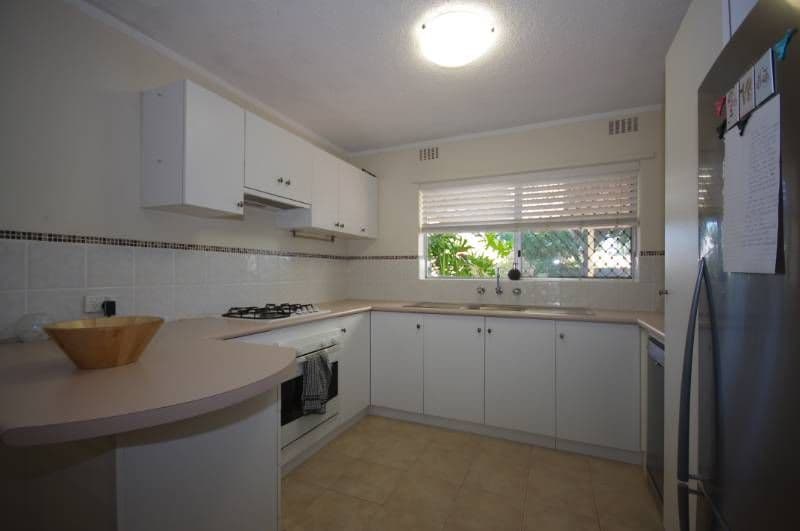 35 Burbridge Avenue, KOONDOOLA WA 6064, Koondoola - Thumbnail 8