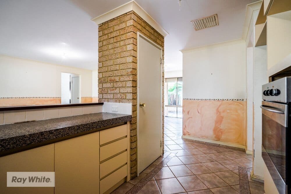 6 Premier Place, Ballajura WA 6066, Ballajura - Thumbnail 3