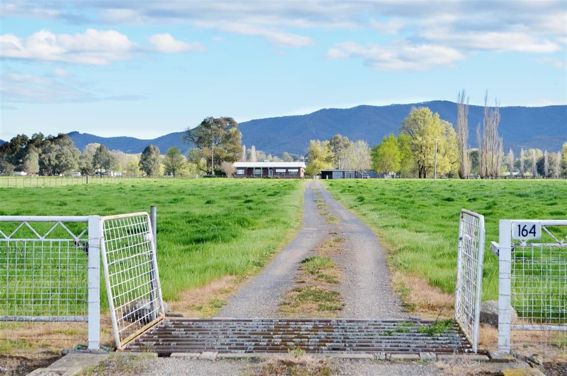 Bombowlee Avenue, Tumut - Image 1