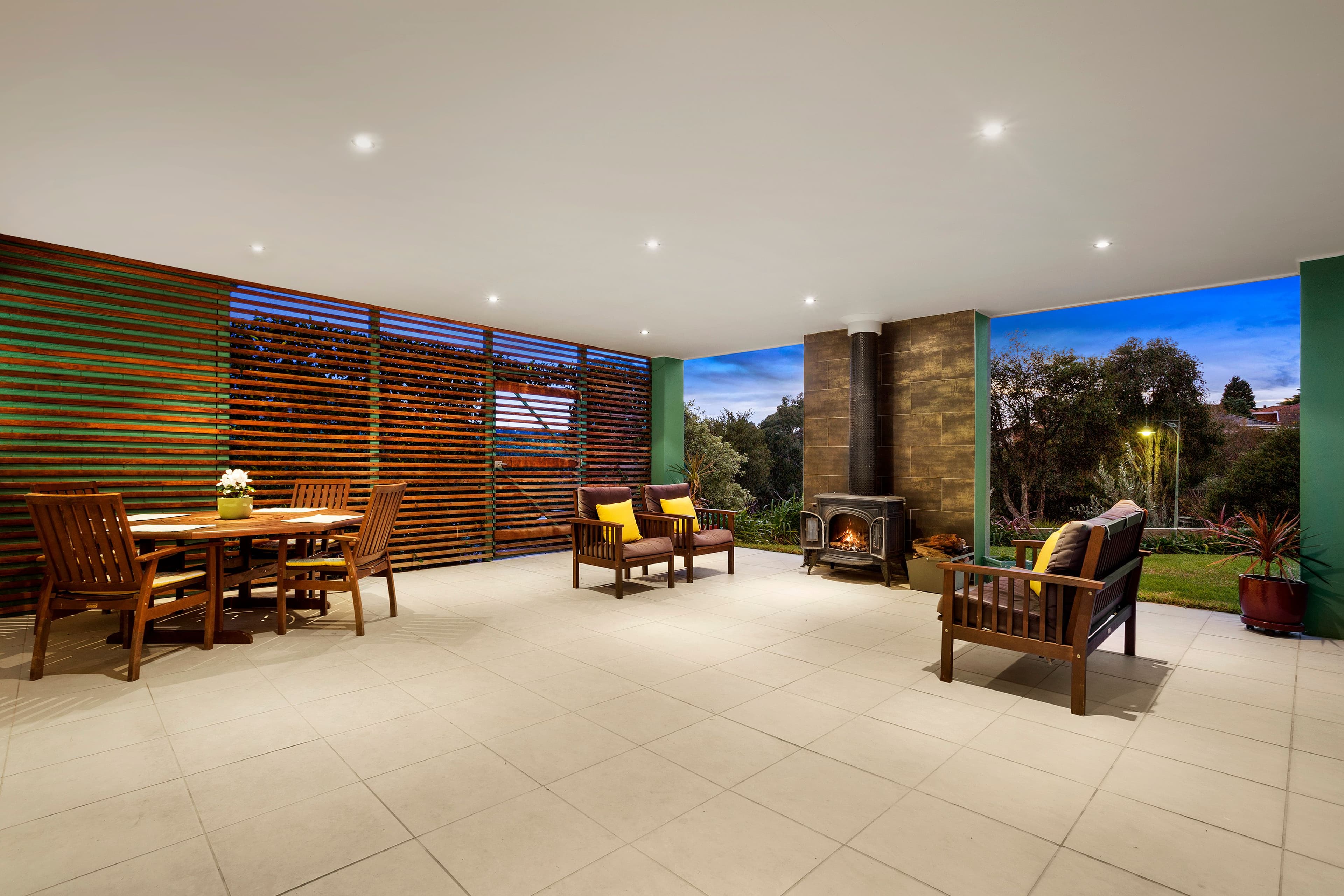 7 Whistlewood Close, Doncaster East VIC 3109, Doncaster East - Thumbnail 5