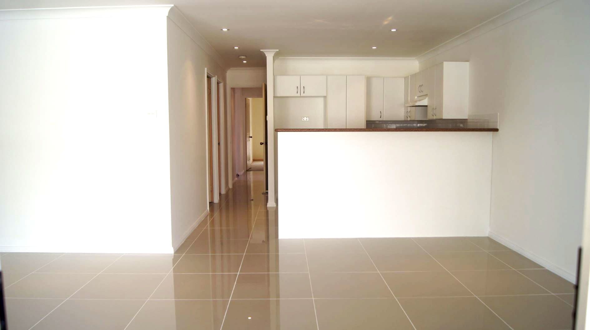 20 Madeleine Avenue, Charlestown - Thumbnail 4