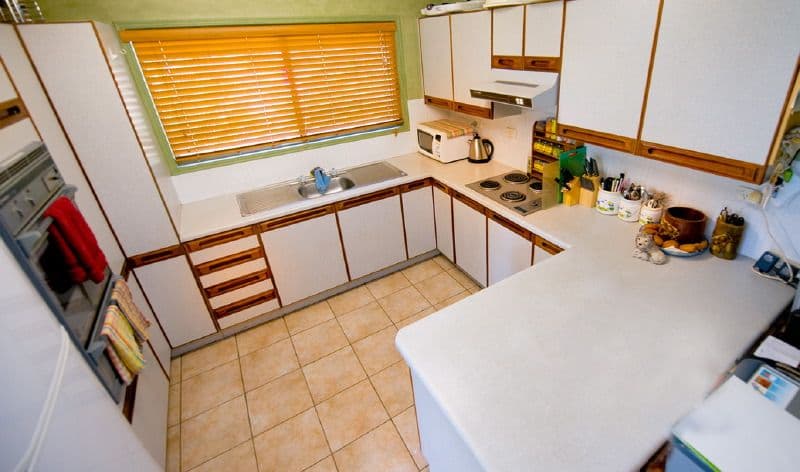 36 Barrett Street, NORMAN GARDENS QLD 4701, Norman Gardens - Thumbnail 4