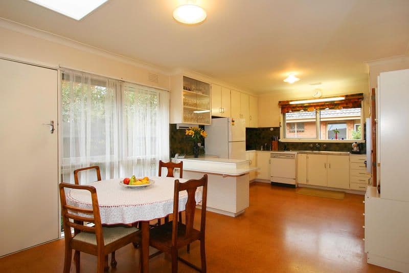10  Forest Park Road, DINGLEY VILLAGE VIC 3172, Dingley Village - Thumbnail 3