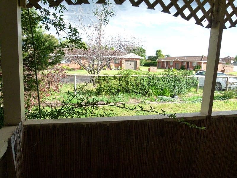 4 Quarry Road, FORBES NSW 2871, Forbes - Thumbnail 2