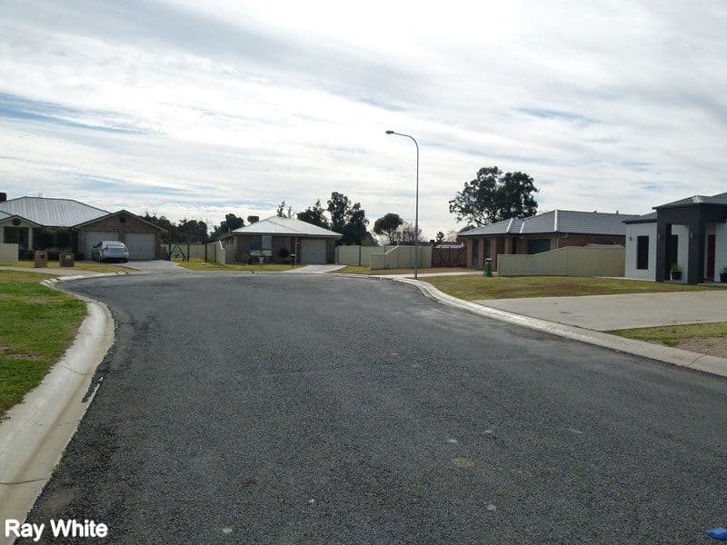 7 Dunstan Close, FORBES NSW 2871, Forbes - Thumbnail 2