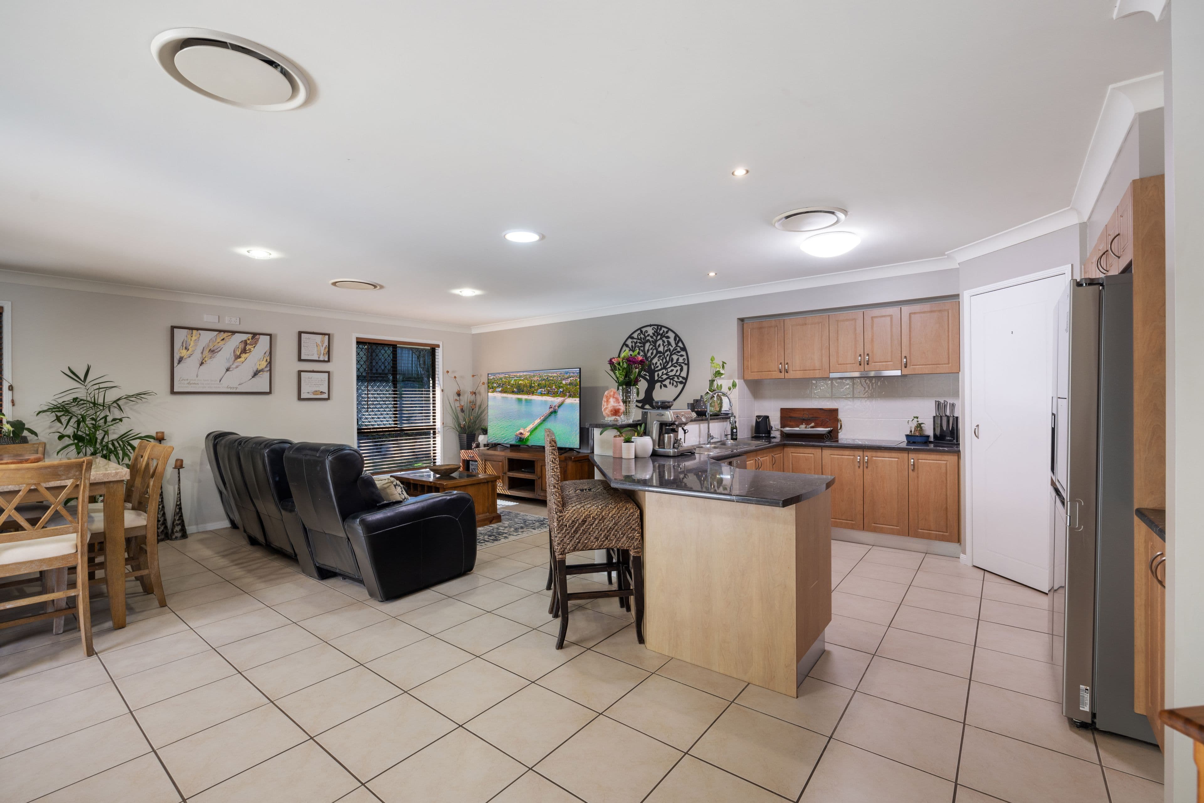 9 Emma Place, Beerwah QLD 4519, Beerwah - Thumbnail 5