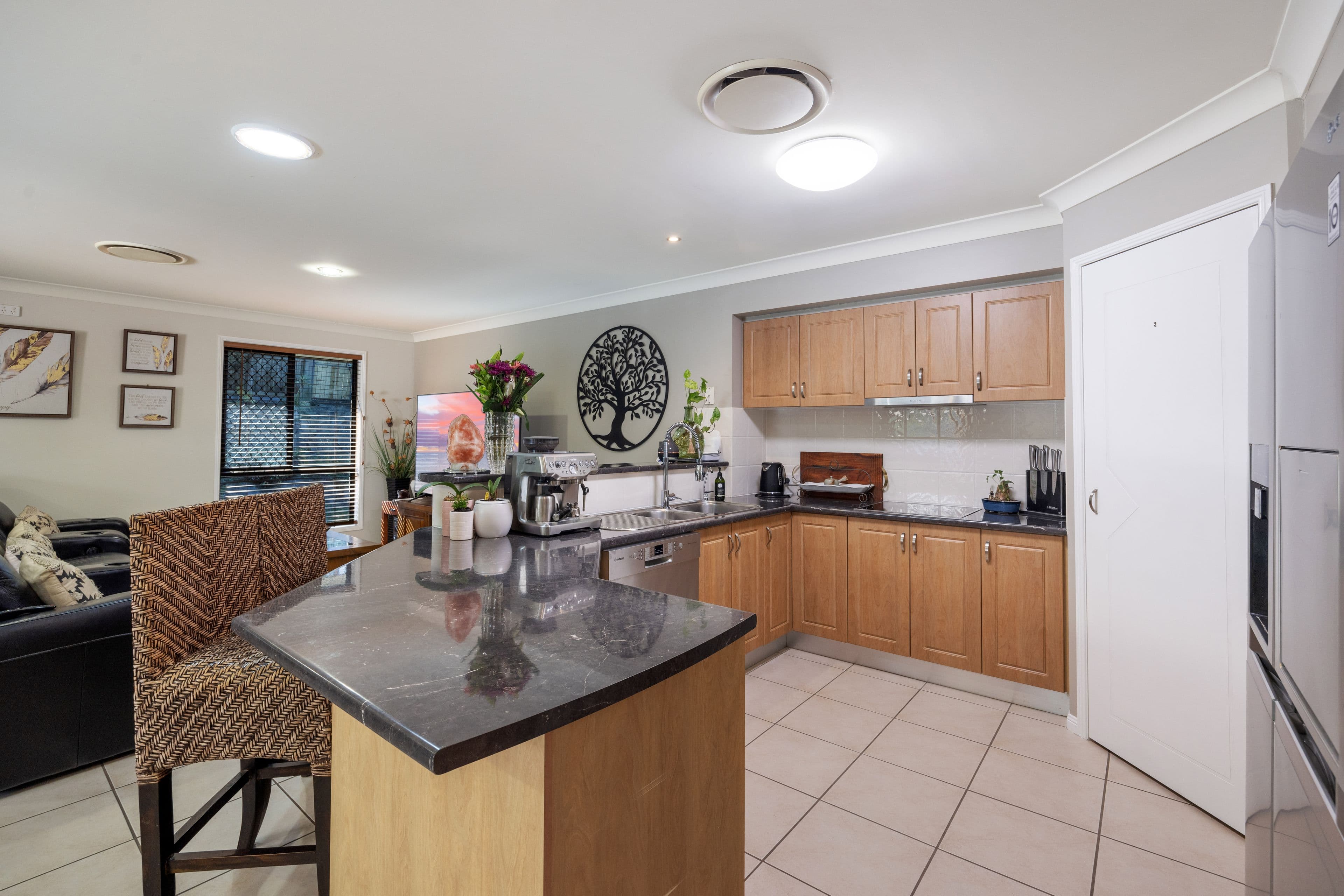 9 Emma Place, Beerwah QLD 4519, Beerwah - Thumbnail 7