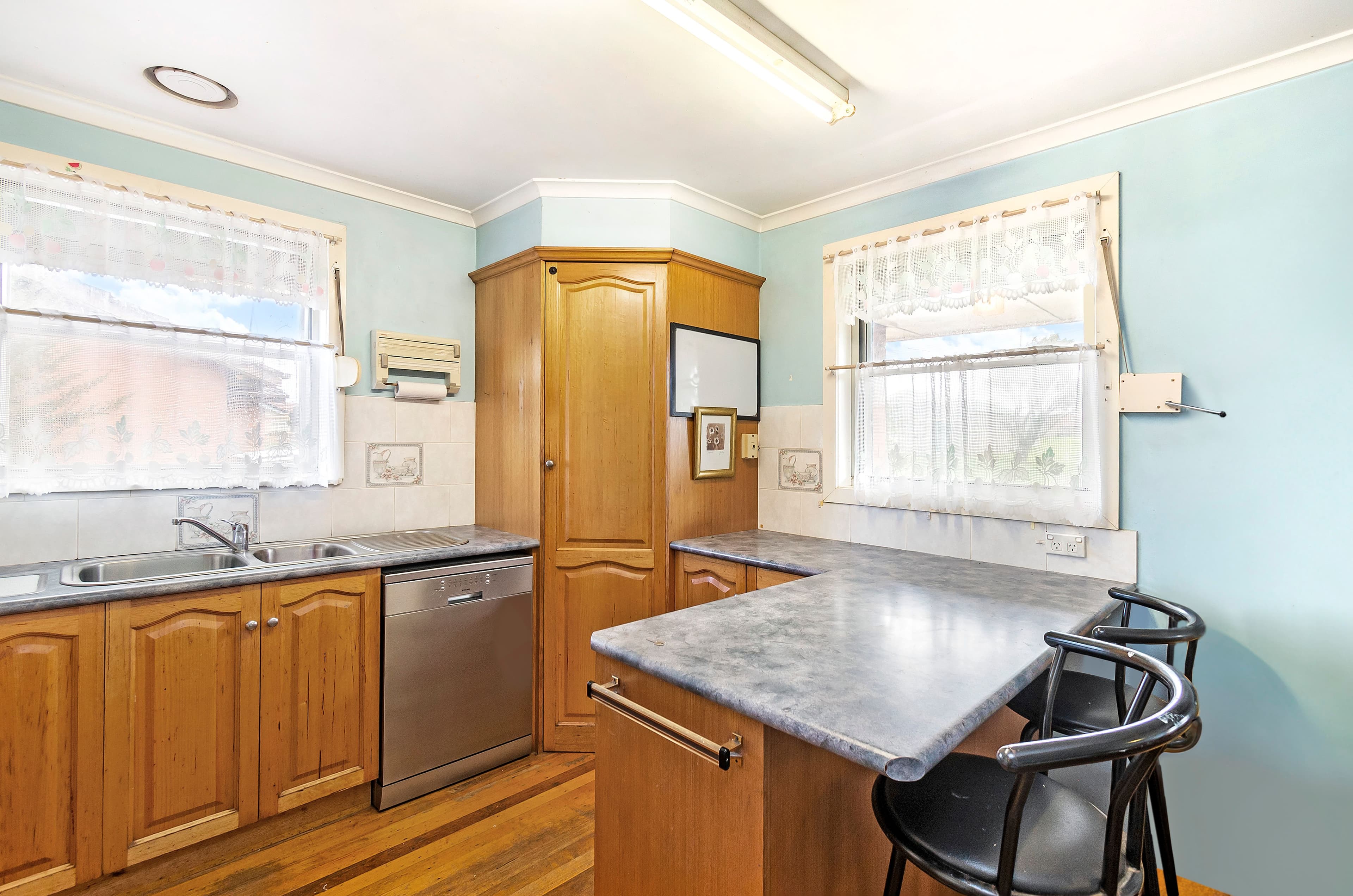 39 Fairfax Avenue, Warrnambool VIC 3280, Warrnambool - Thumbnail 2