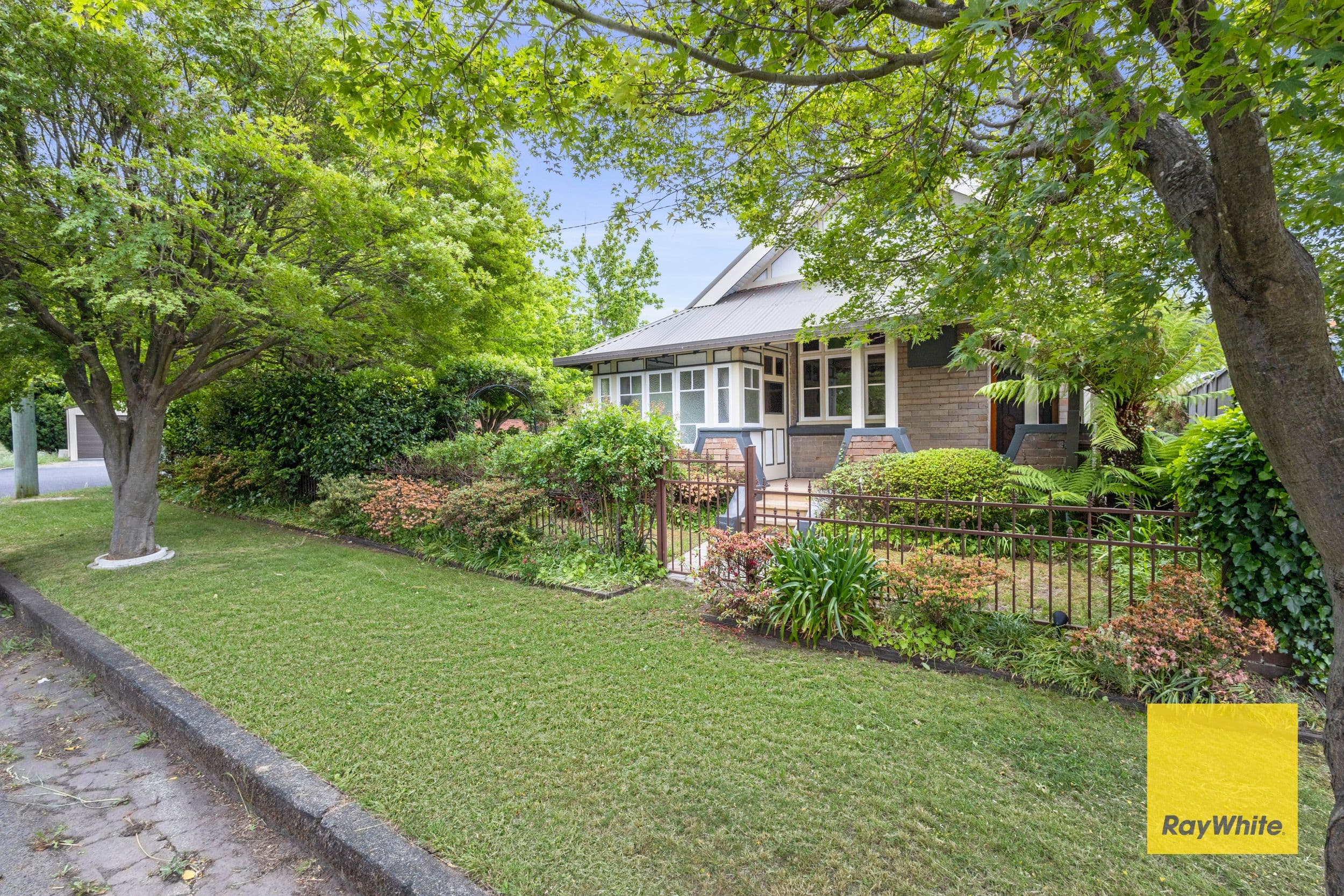 1 Guy Street, Lithgow NSW 2790, Morts Estate - Image 1