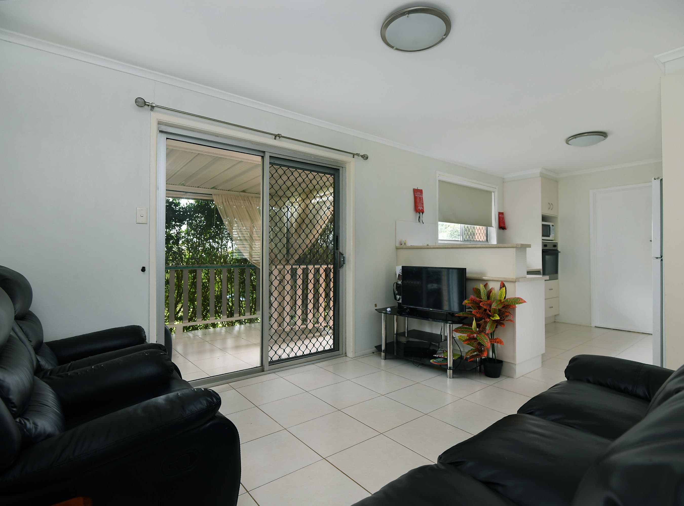 15 Milton Street, Kearneys Spring QLD 4350, Kearneys Spring - Thumbnail 4
