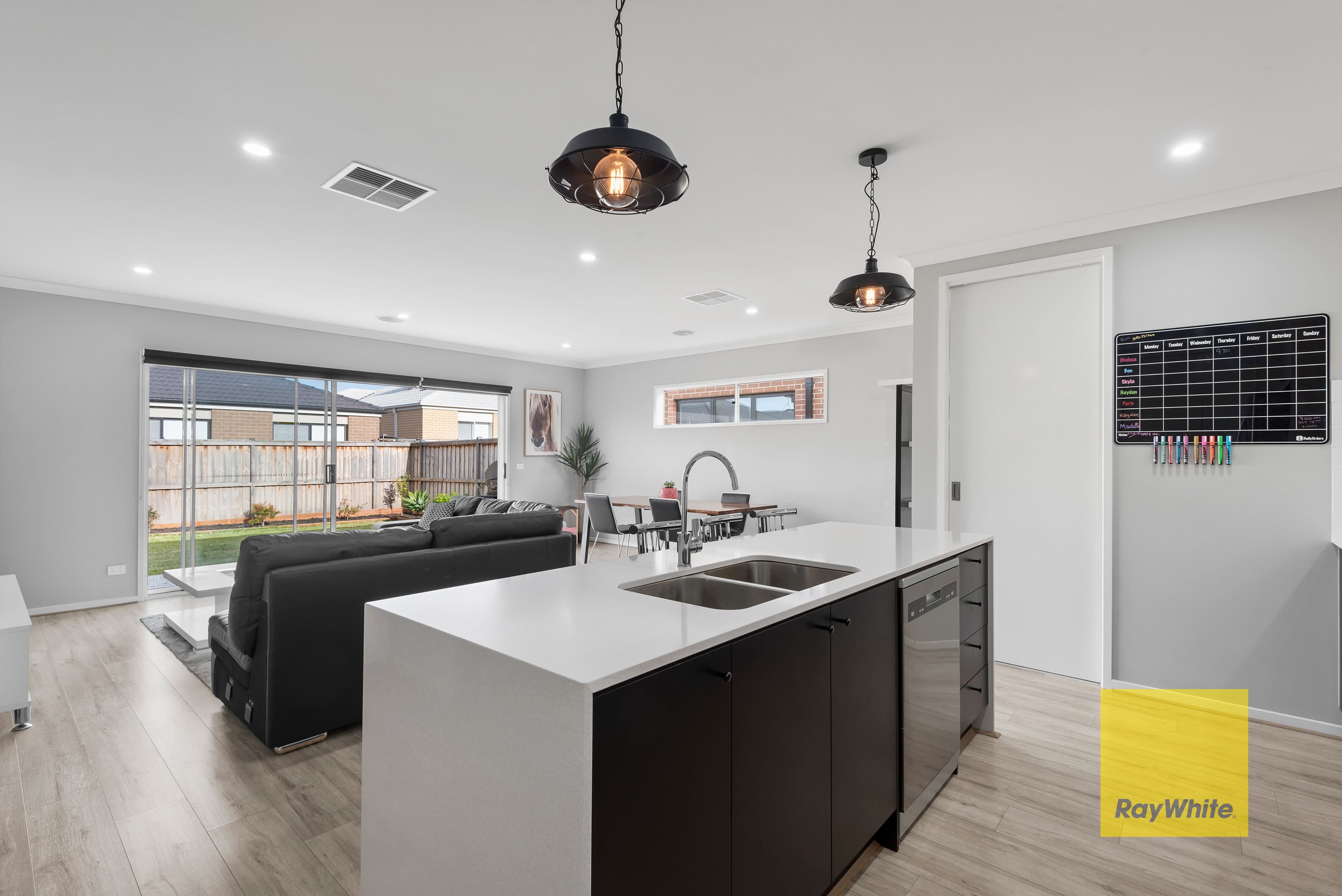 61 Mcarthur Crescent, Armstrong Creek VIC 3217, Armstrong Creek - Thumbnail 4