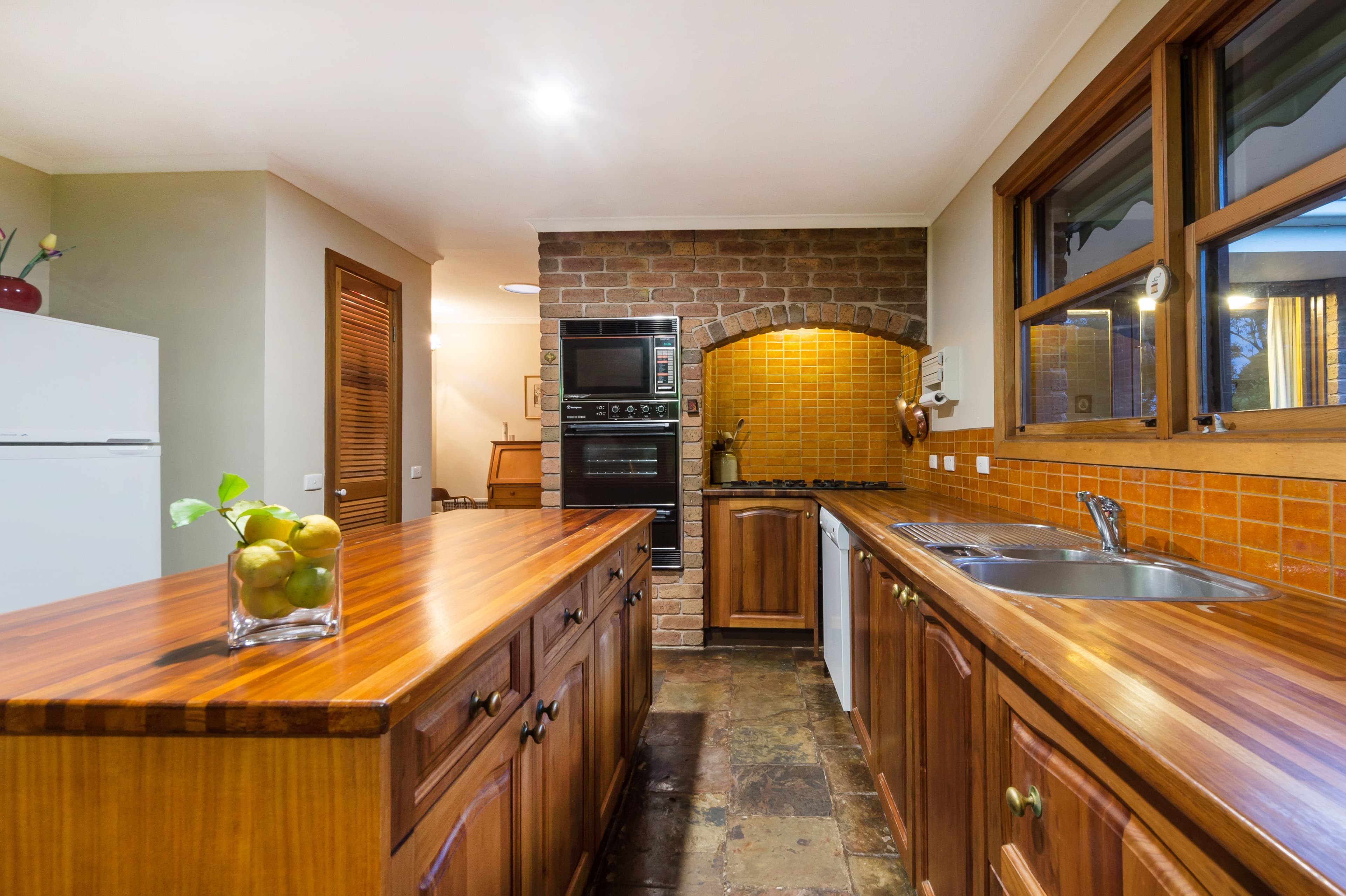27 High Street, EAST MAITLAND NSW 2323, East Maitland - Thumbnail 2