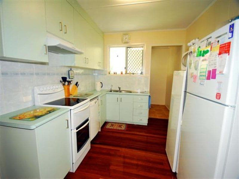 72 Penlington Street, THE RANGE QLD 4700, The Range - Thumbnail 2