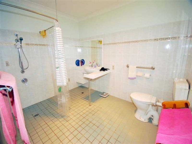 72 Penlington Street, THE RANGE QLD 4700, The Range - Thumbnail 8