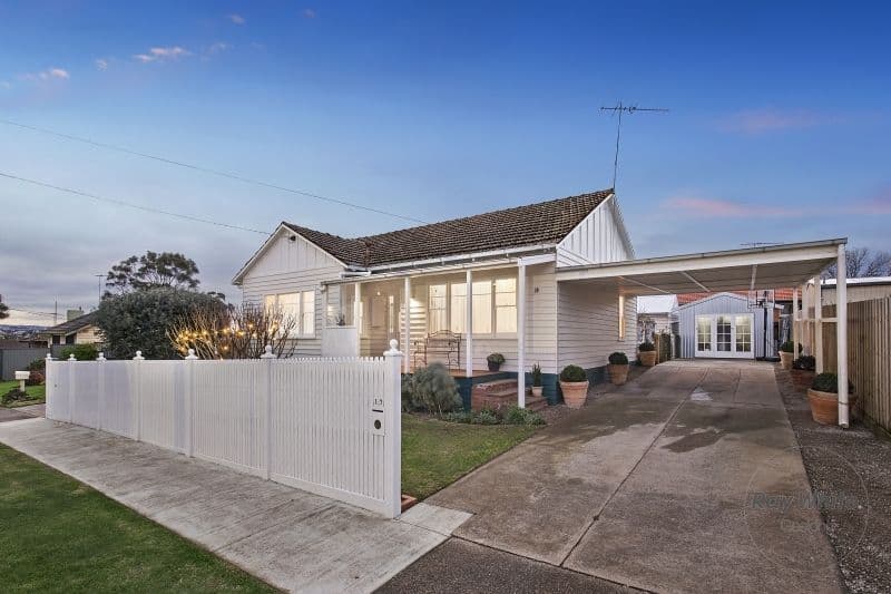 17 Currier Street, Breakwater VIC 3219, Breakwater - Thumbnail 5