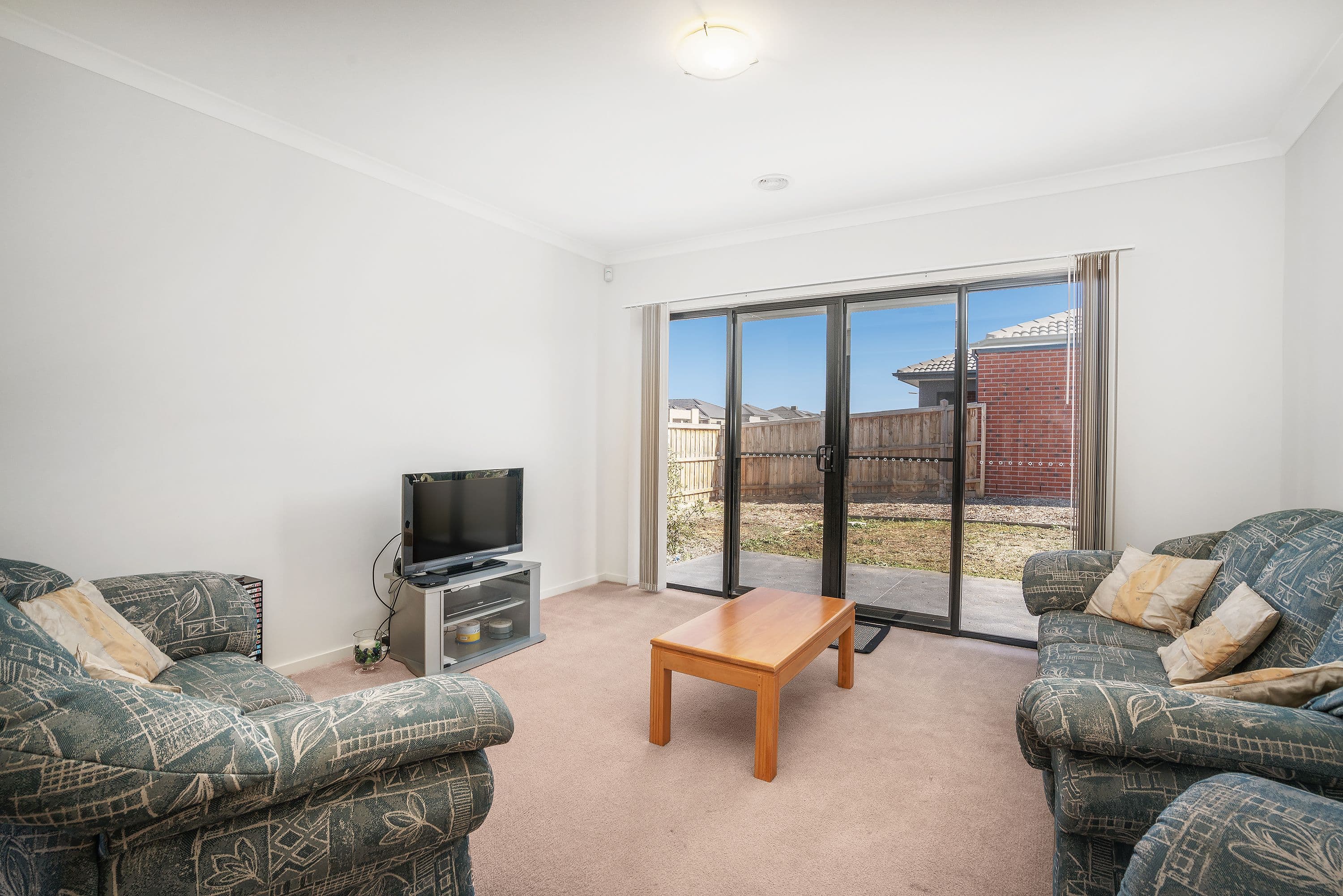 20 Goolwa Road, Point Cook VIC 3030, Point Cook - Thumbnail 2