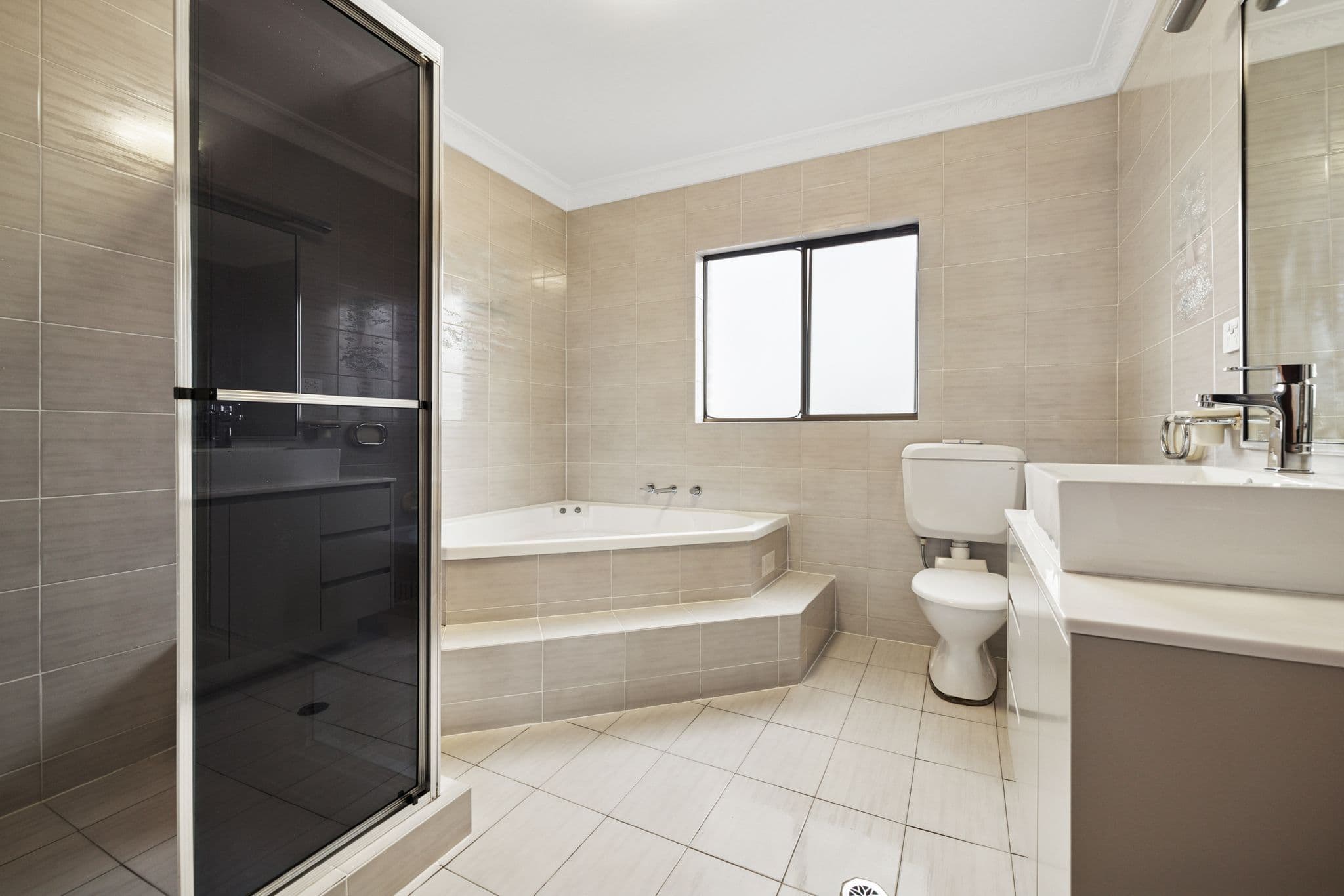 170 Carrington Avenue, Hurstville NSW 2220, Hurstville - Thumbnail 6