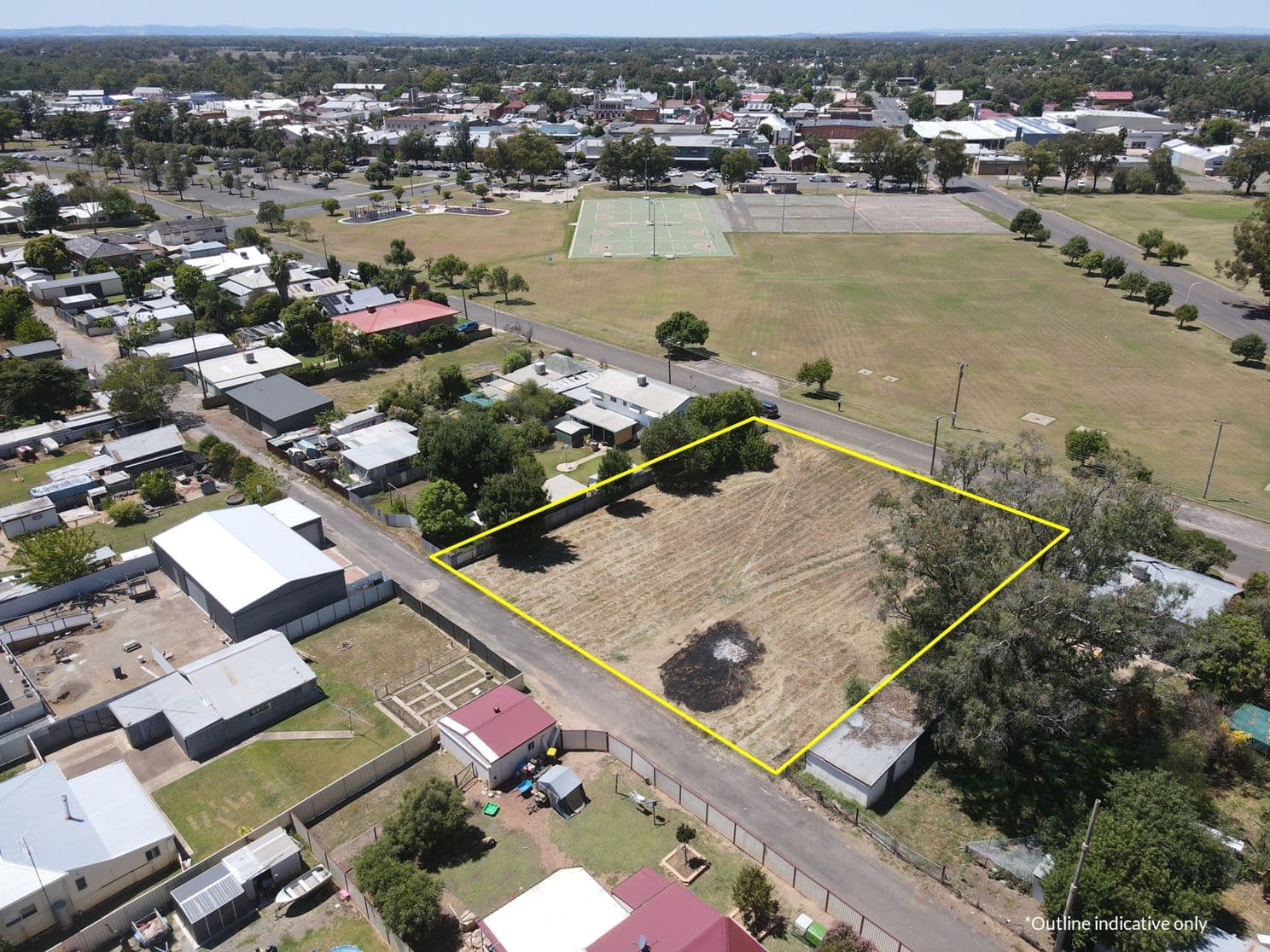 17 Renfree Street, Forbes NSW 2871, Forbes - Image 1