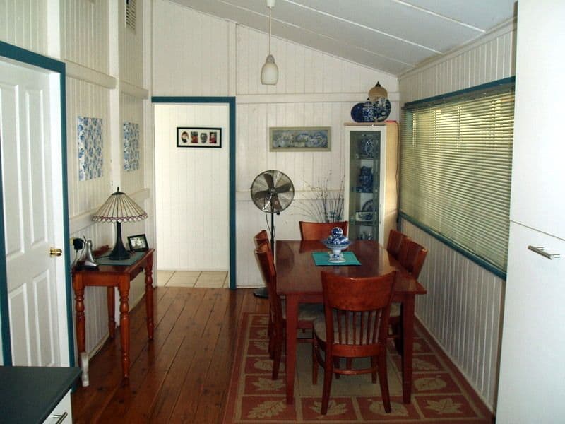 8 Old Cunnamulla Road, CHARLEVILLE QLD 4470, Charleville - Thumbnail 6