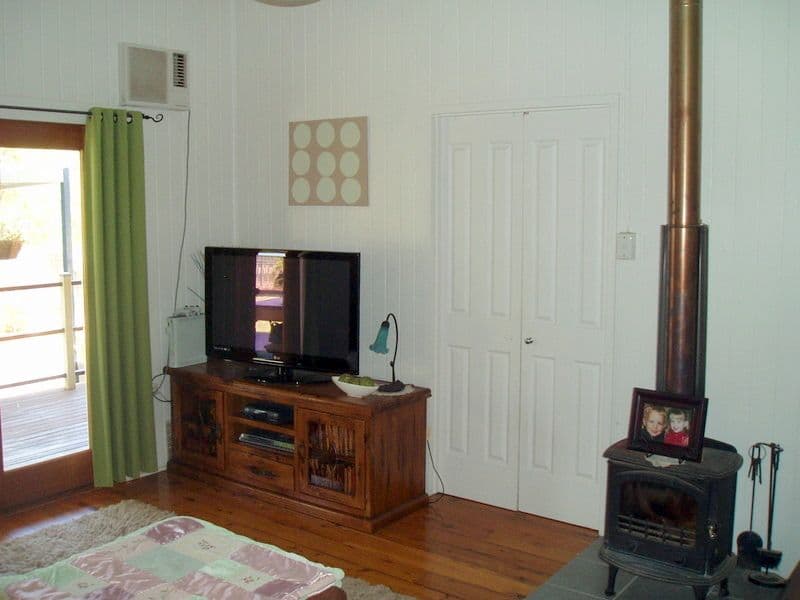 8 Old Cunnamulla Road, CHARLEVILLE QLD 4470, Charleville - Thumbnail 7