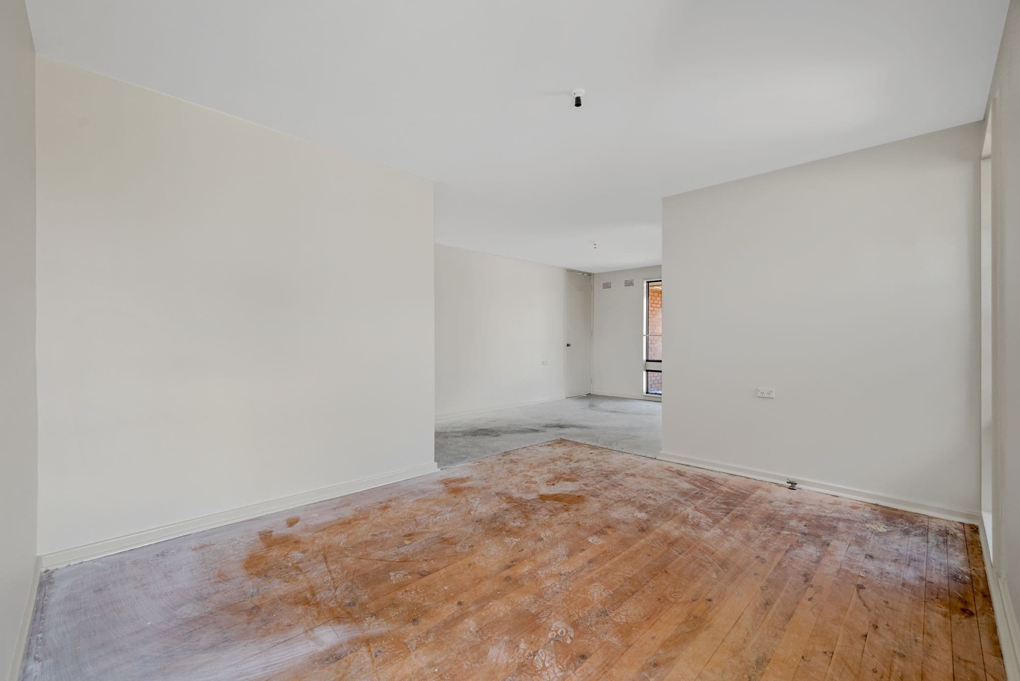 8 Wanganella Way, Airds NSW 2560, Airds - Thumbnail 2