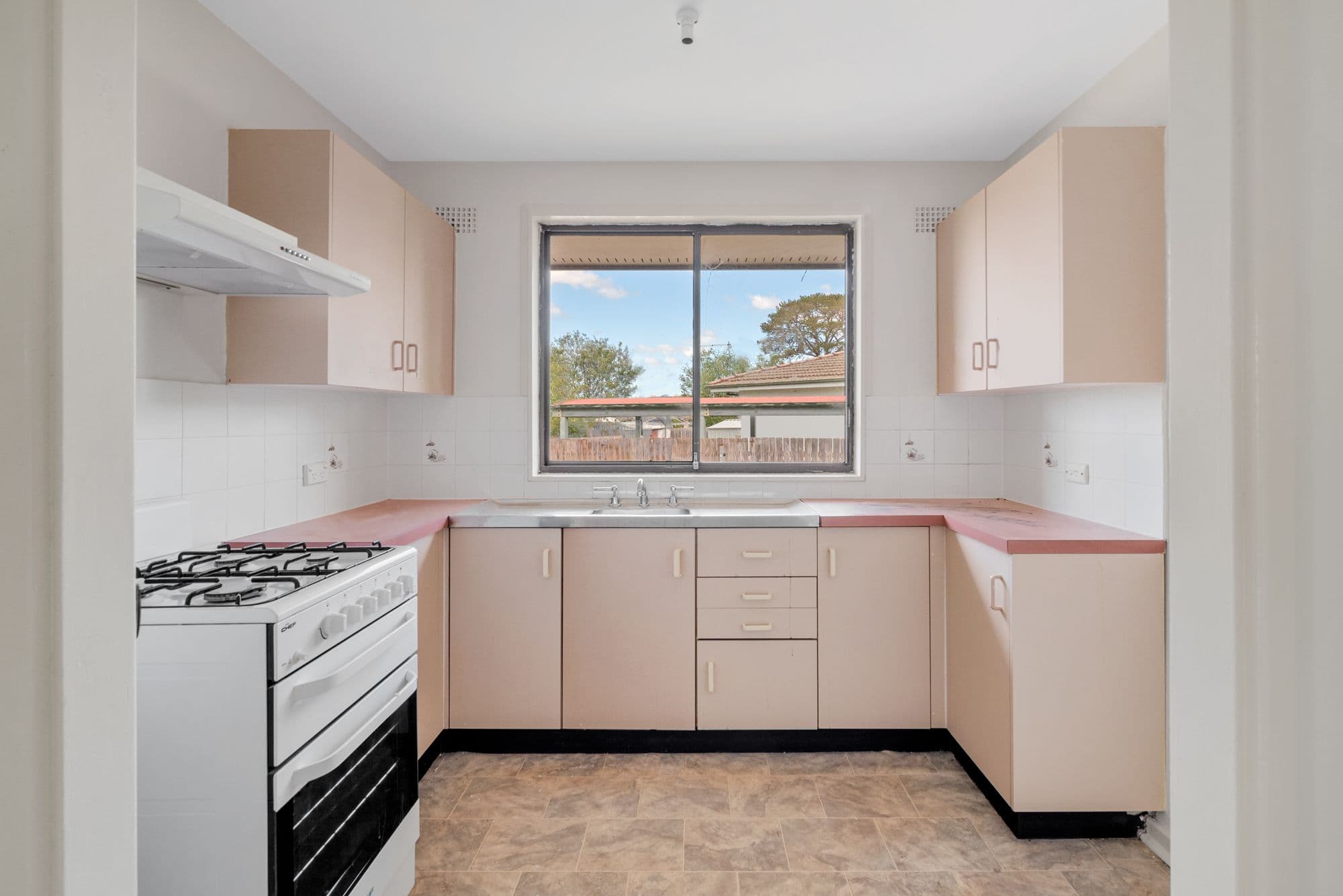 8 Wanganella Way, Airds NSW 2560, Airds - Thumbnail 4