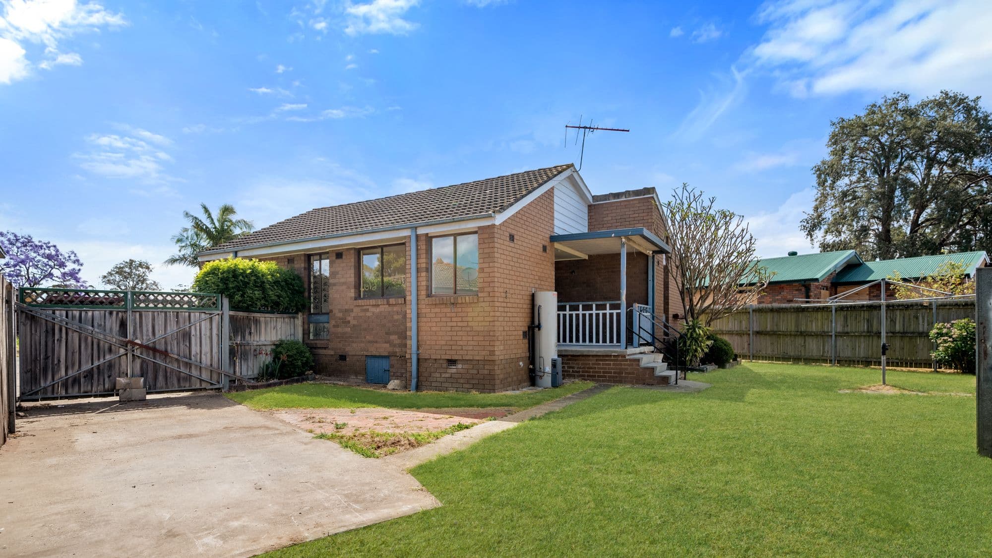 8 Wanganella Way, Airds NSW 2560, Airds - Thumbnail 8