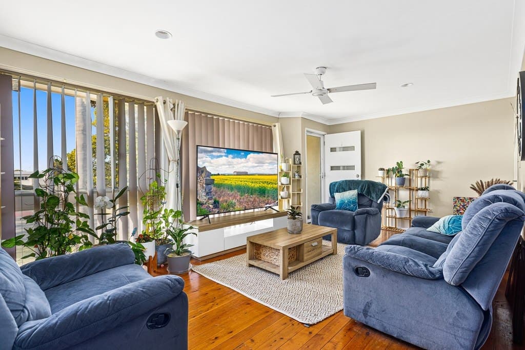 9 Woodlands Drive, Barrack Heights - Thumbnail 4