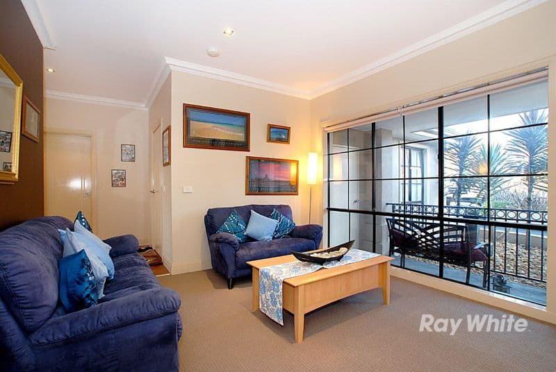 10 Ambrose Court, BERWICK VIC 3806, Berwick - Thumbnail 5