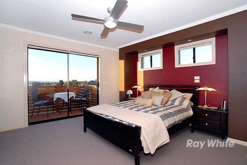10 Ambrose Court, BERWICK VIC 3806, Berwick - Thumbnail 8