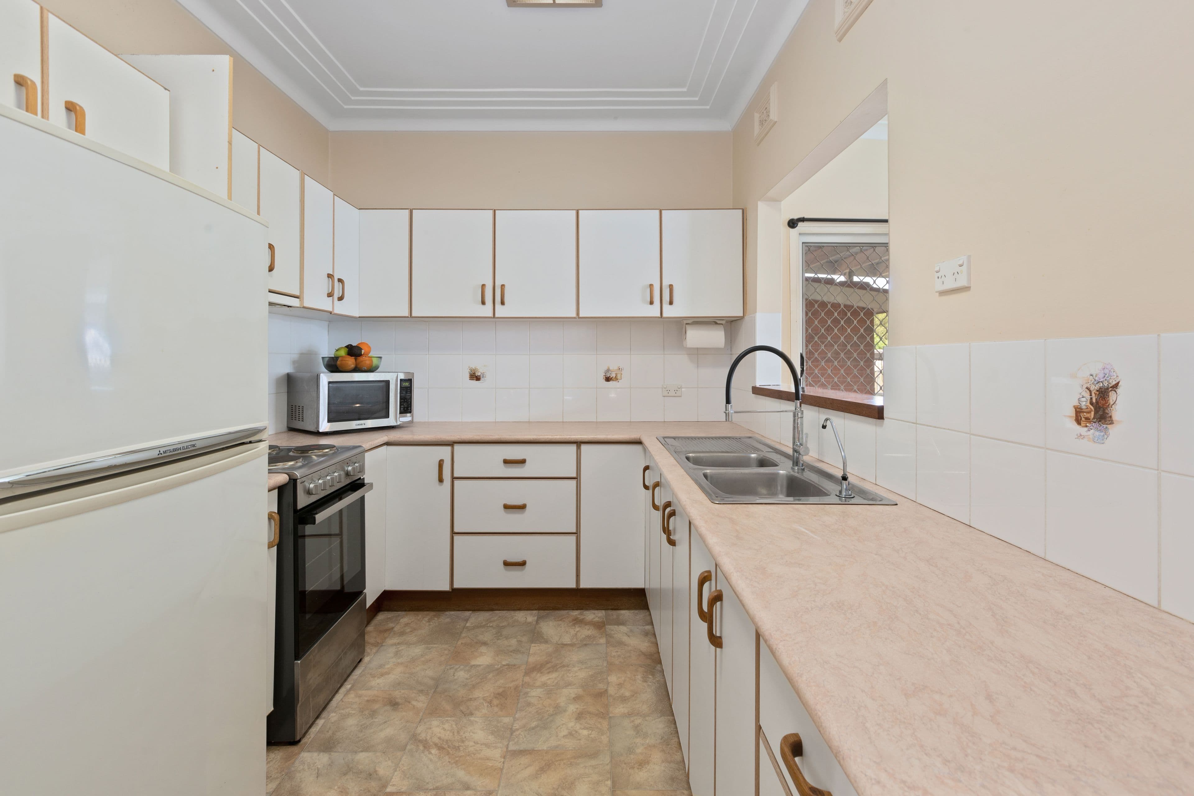 20 Kurrajong Crescent, Blacktown NSW 2148, Blacktown - Thumbnail 3