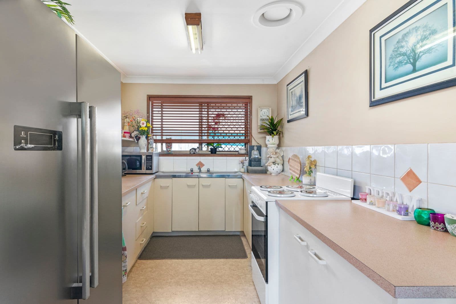 24 West Wyberba Street, Tugun QLD 4224, Tugun - Thumbnail 3