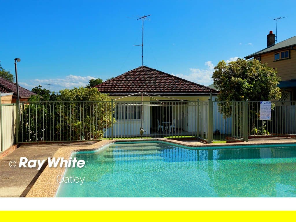100 Pacific Avenue, PENSHURST NSW 2222, Penshurst - Thumbnail 2