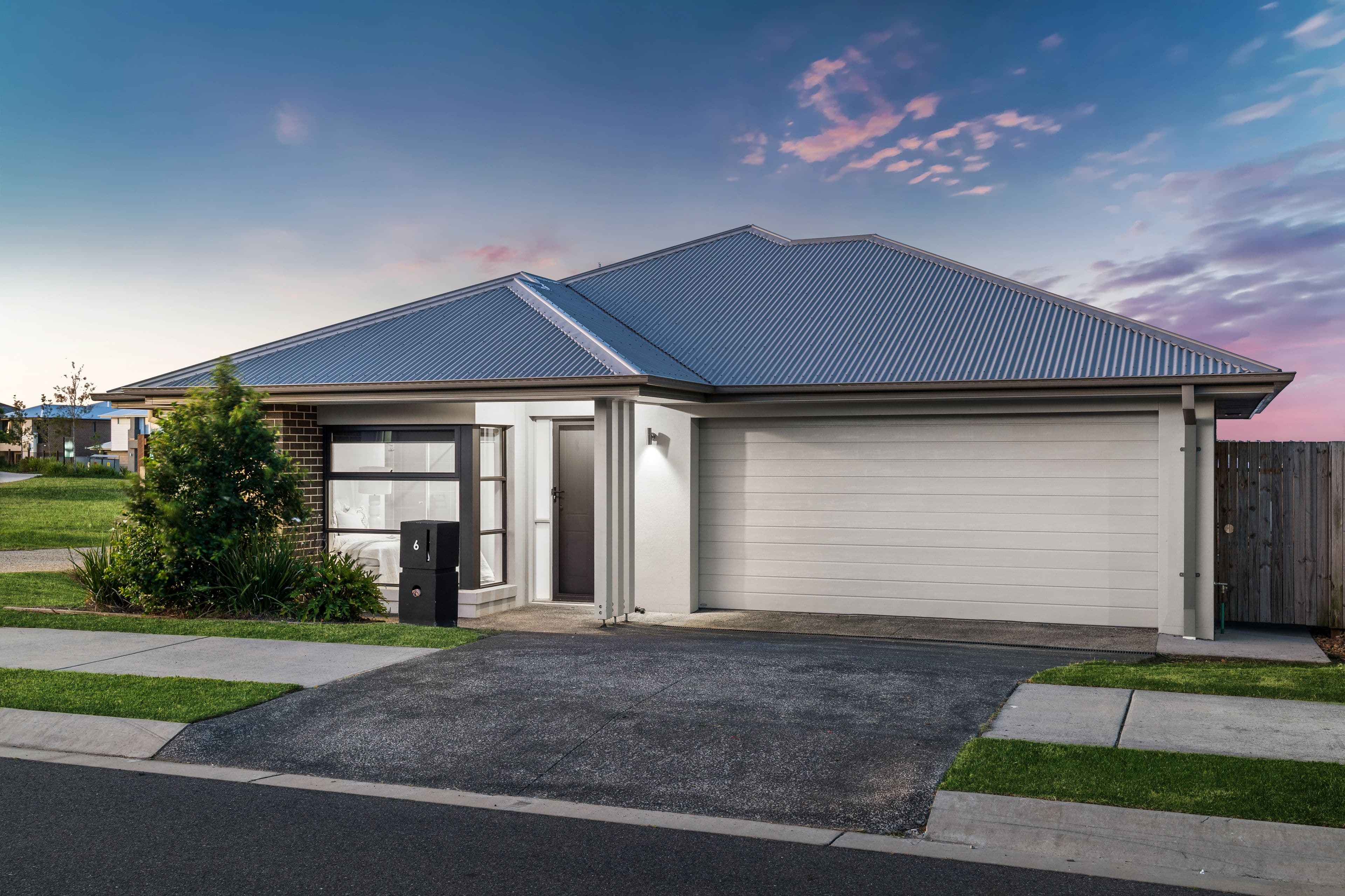 6 Lashmar Street, South Ripley QLD 4306, South Ripley - Thumbnail 2