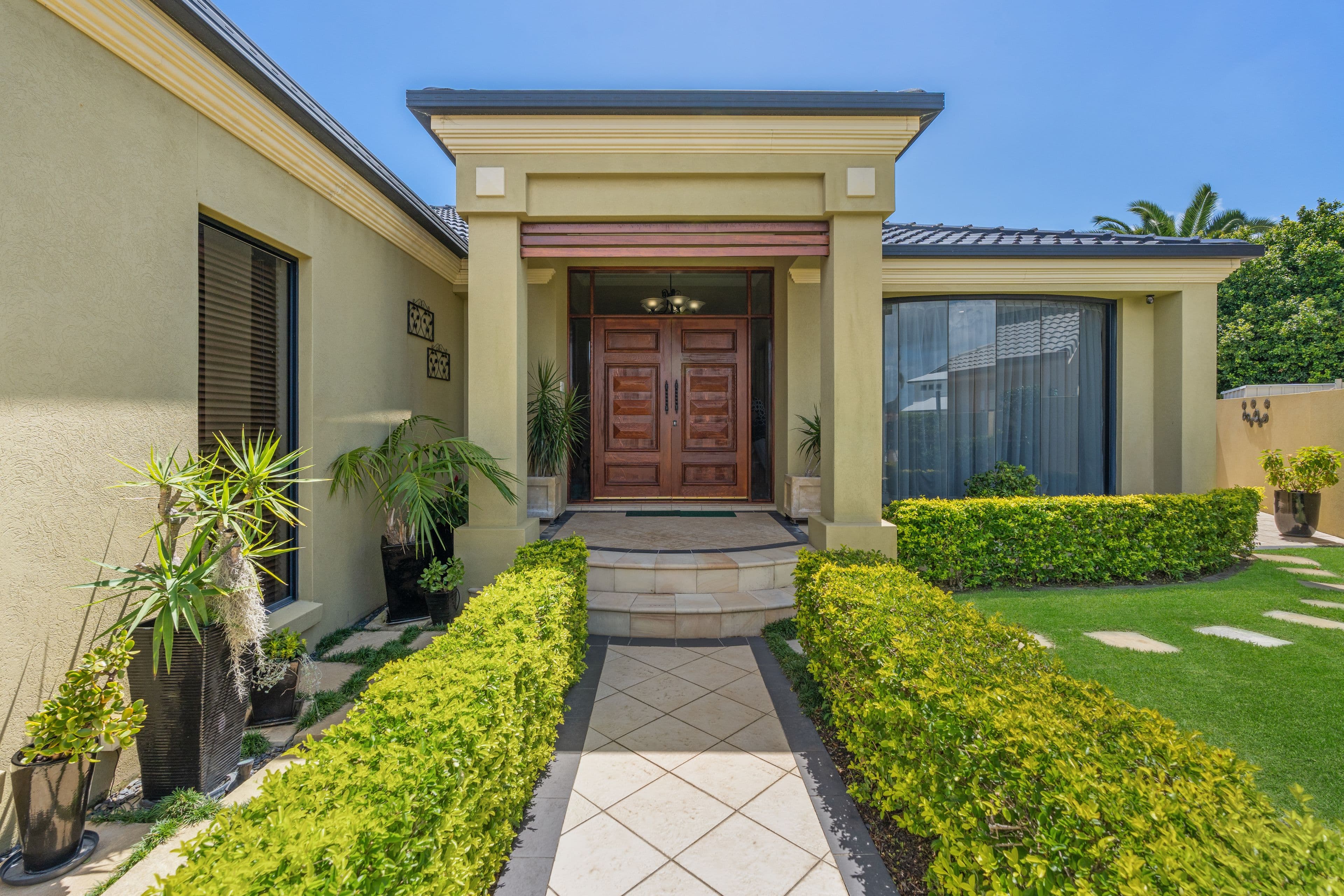 20 Annies Court, Benowa QLD 4217, Benowa - Image 1
