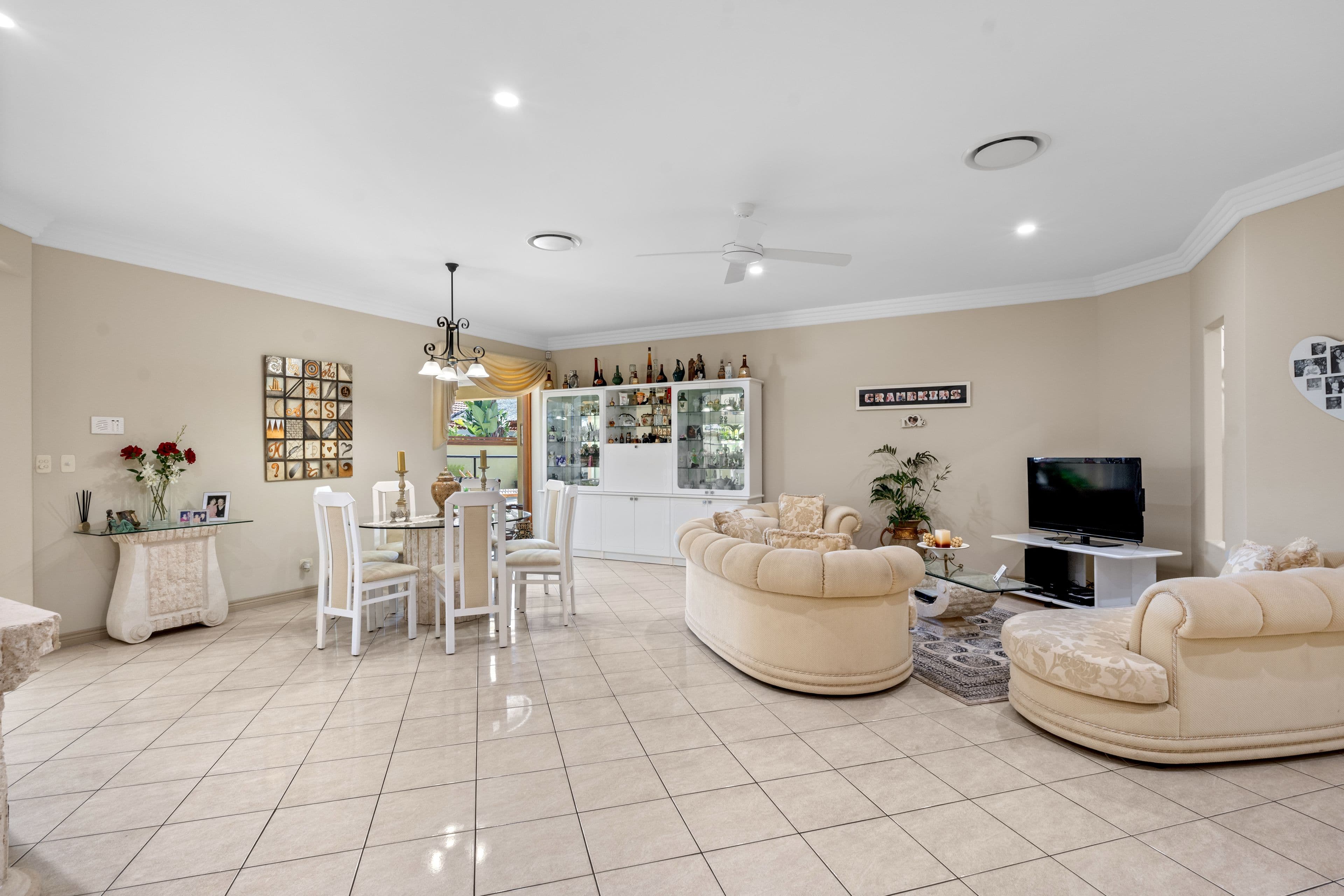 20 Annies Court, Benowa QLD 4217, Benowa - Thumbnail 6